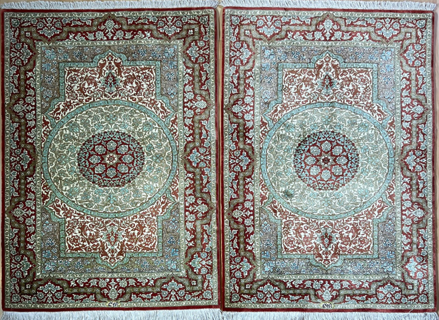 Qum Pure silk signed "Vafaei" pair (NN)