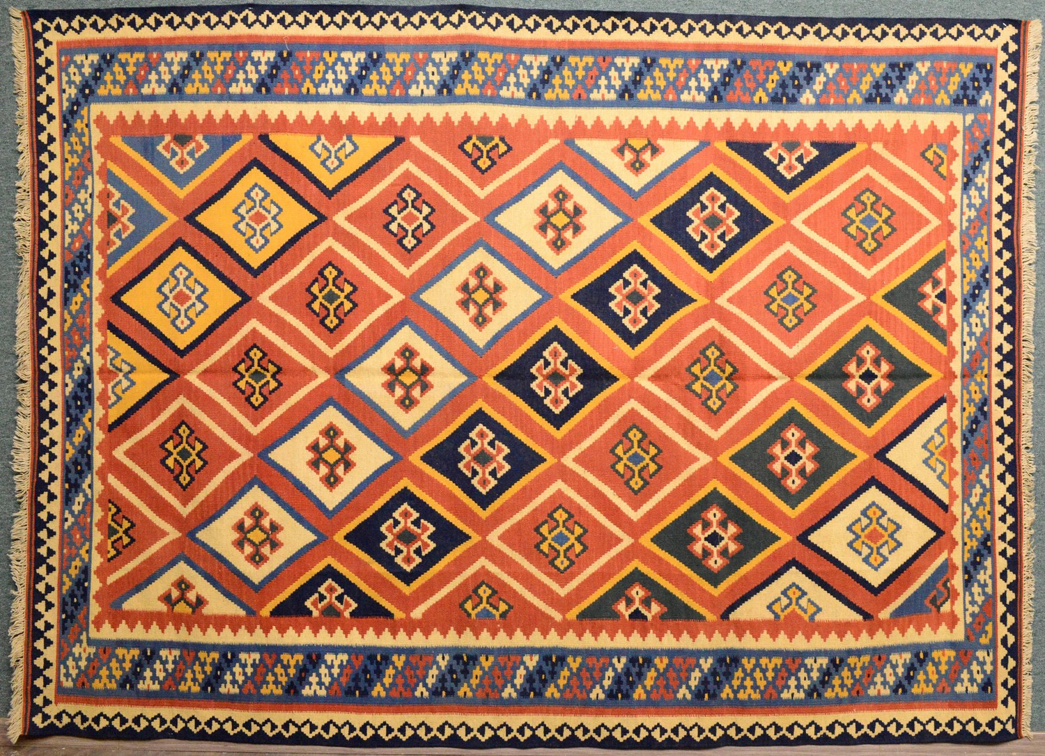 Kilim Kashkai 9.5 x 7 FT