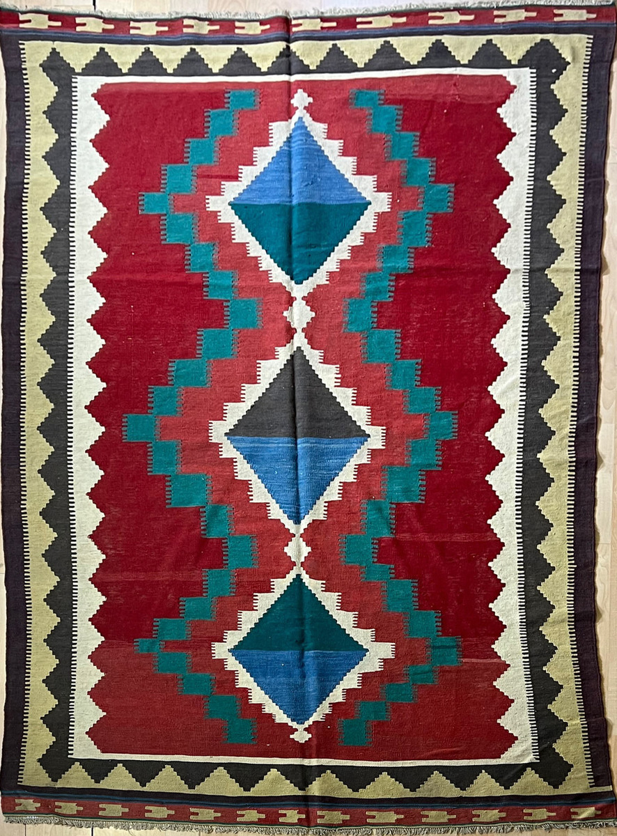Vintage Kashkai Kilim