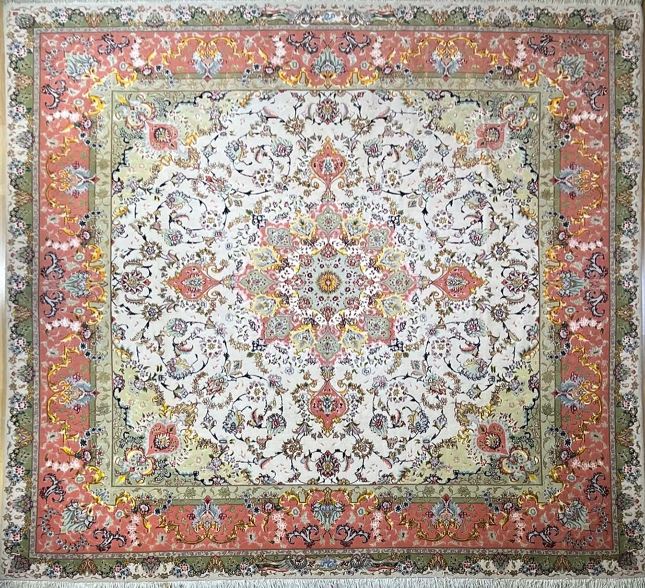 Tabriz Extra Fine 70Raj Part Silk Silk Fringes